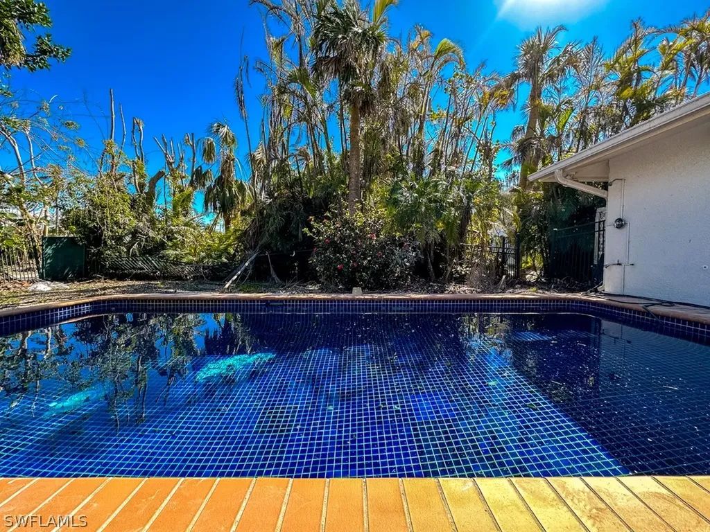 428 Lighthouse Way Sanibel FL 33957