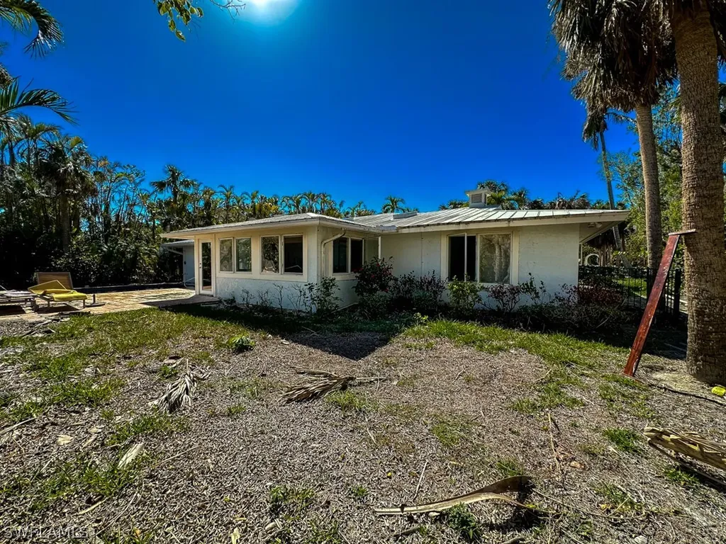 428 Lighthouse Way Sanibel FL 33957