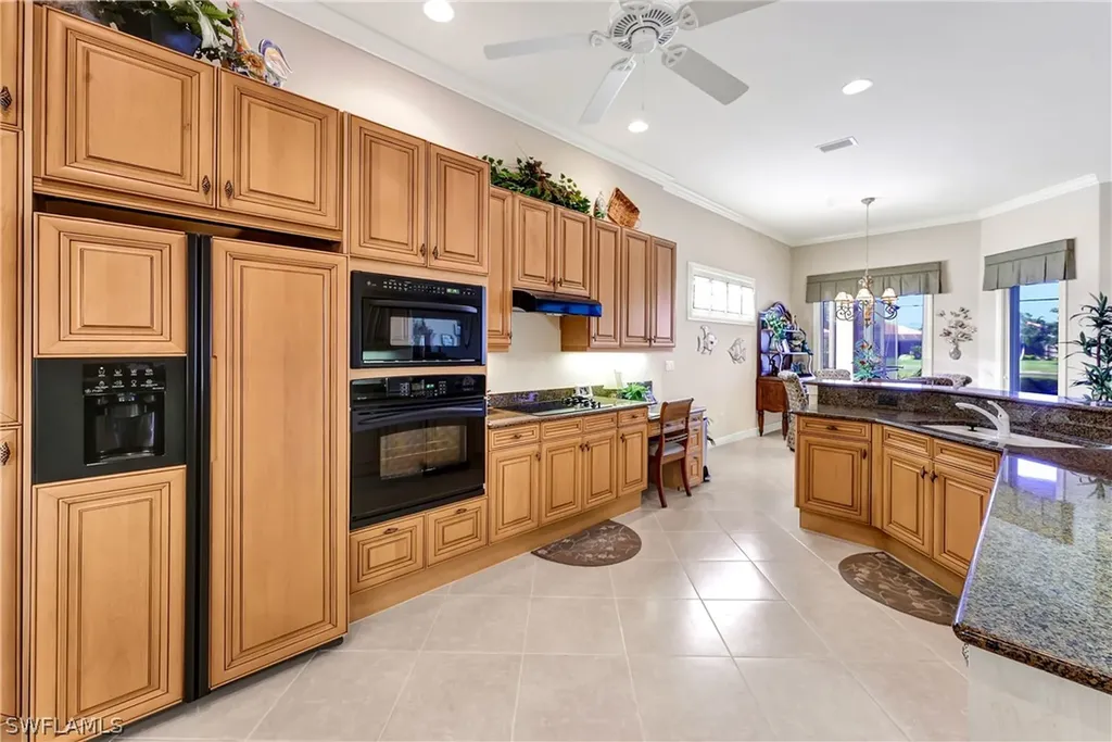 6000 Hammock Isle Circle Naples FL 34119