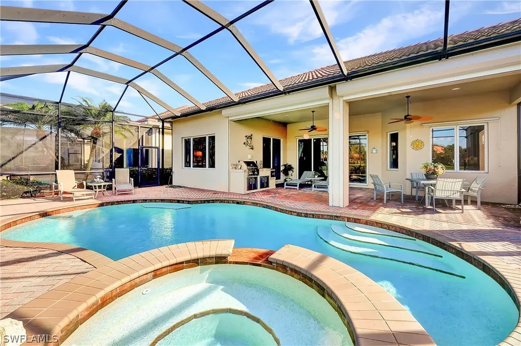 6000 Hammock Isle Circle Naples FL 34119