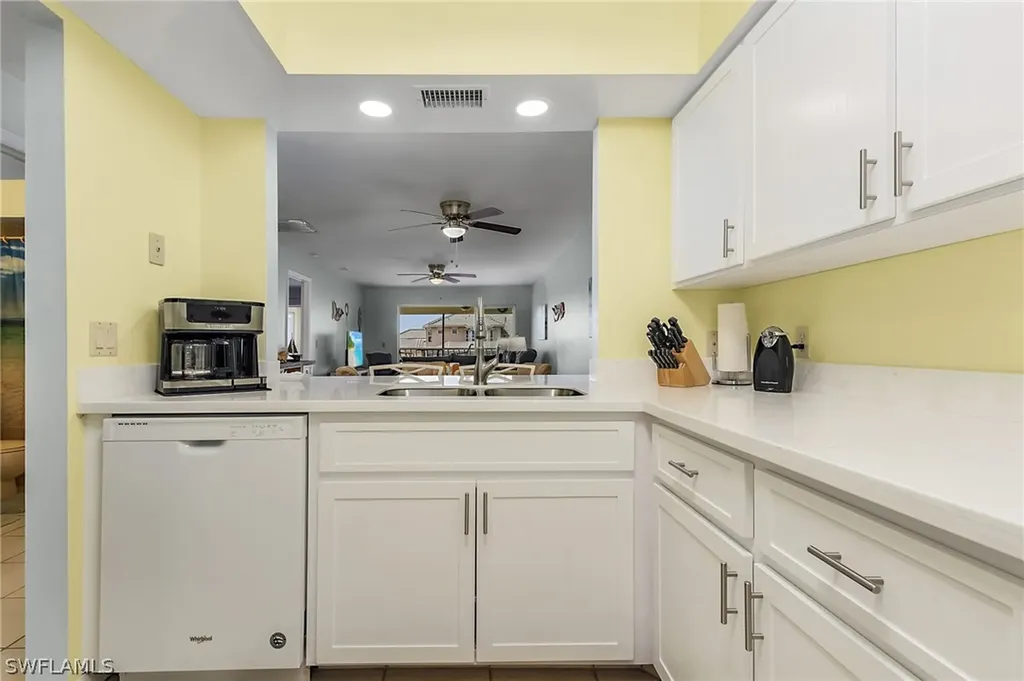 830 SW 48th Terrace Cape Coral FL 33914