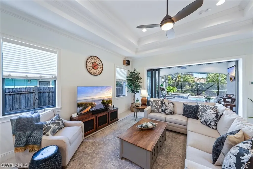 707 104th Avenue N Naples FL 34108