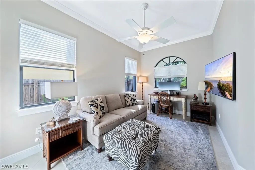 707 104th Avenue N Naples FL 34108