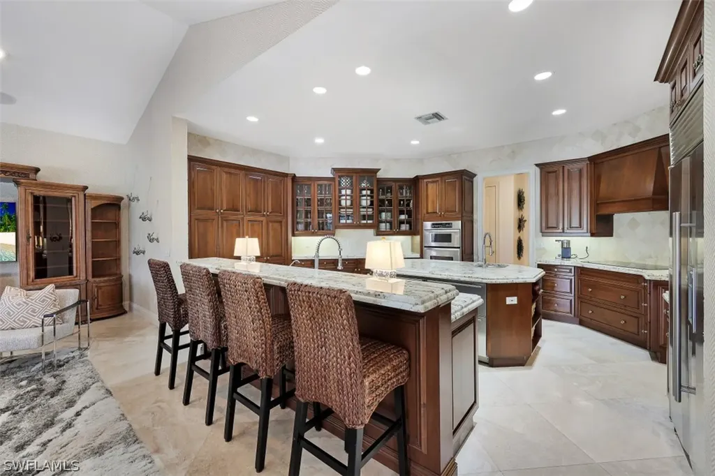 313 Chancery Circle Naples FL 34110