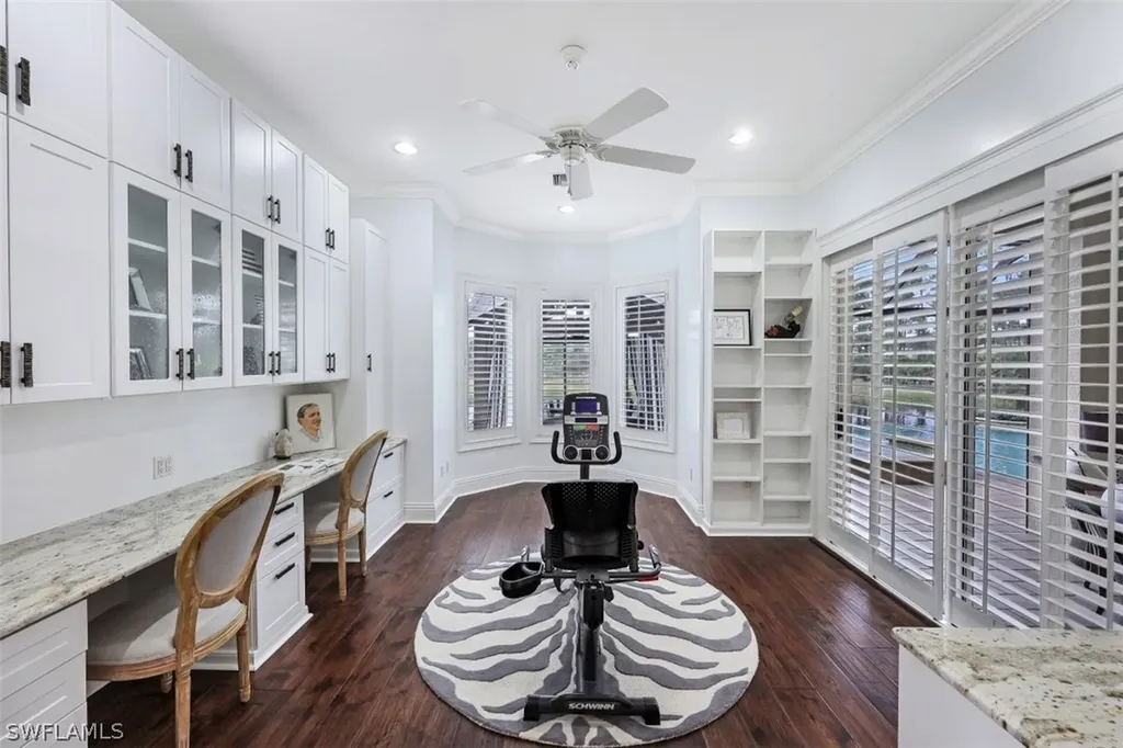 313 Chancery Circle Naples FL 34110