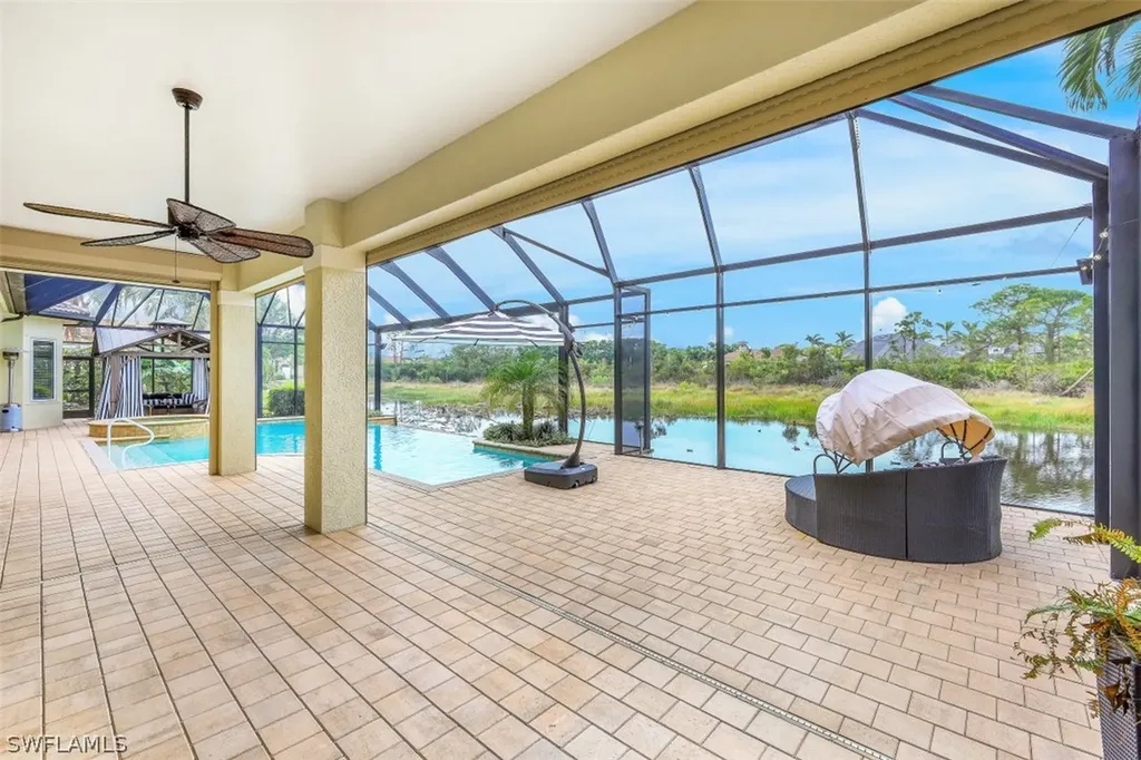 313 Chancery Circle Naples FL 34110