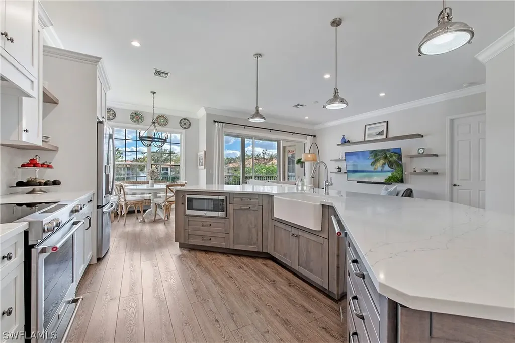 1301 Egrets Landing Naples FL 34108