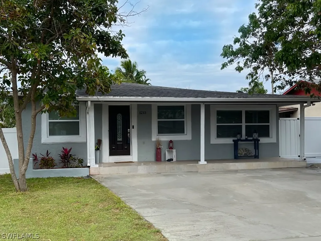 5213 Hardee Street Naples FL 34113