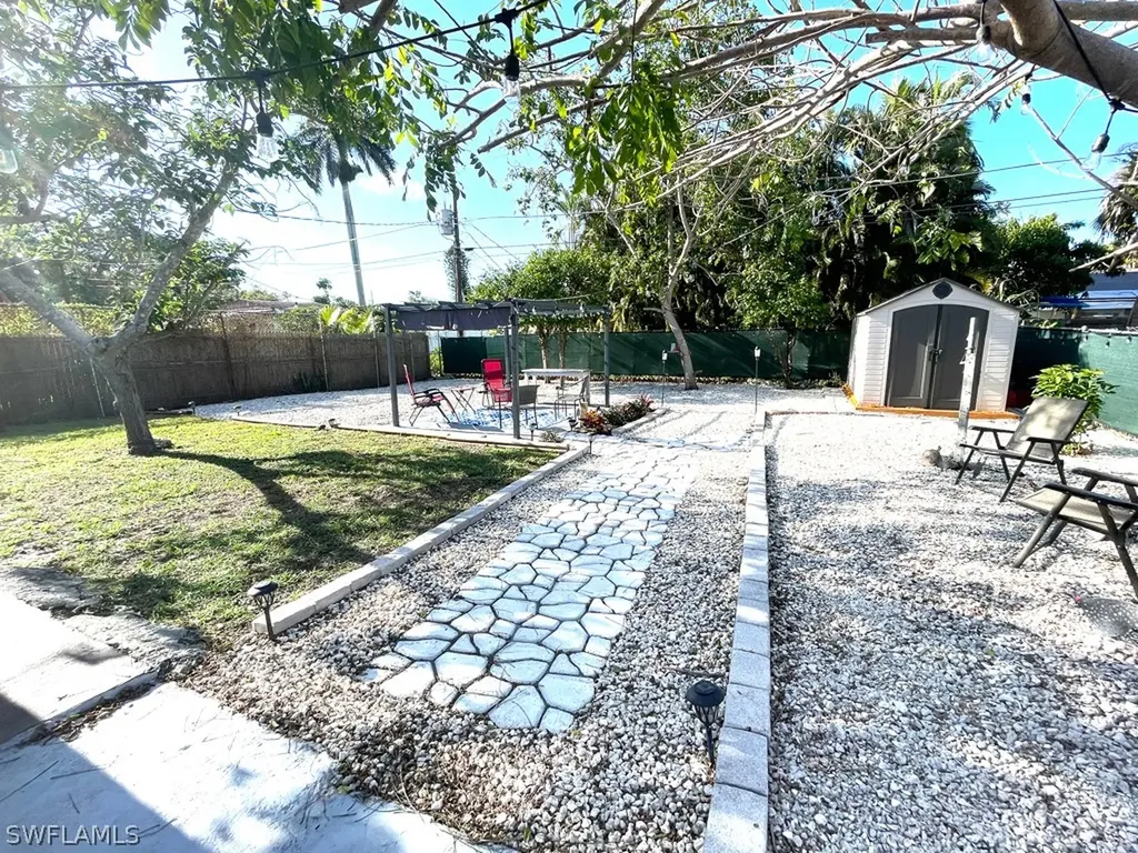 5213 Hardee Street Naples FL 34113