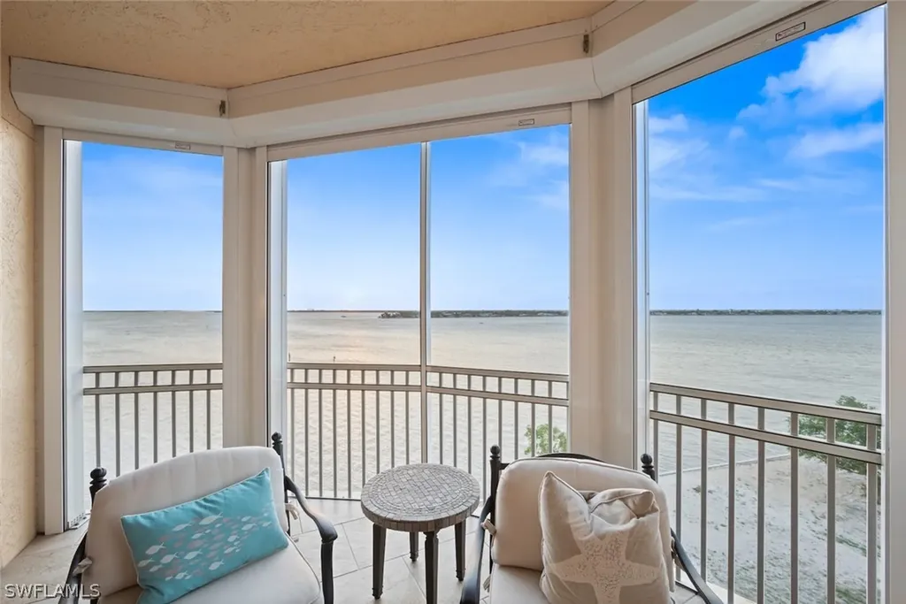 14200 Royal Harbour Court Fort Myers FL 33908