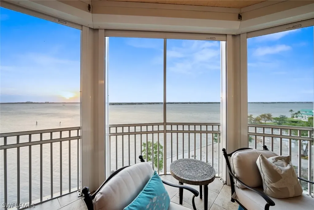 14200 Royal Harbour Court Fort Myers FL 33908