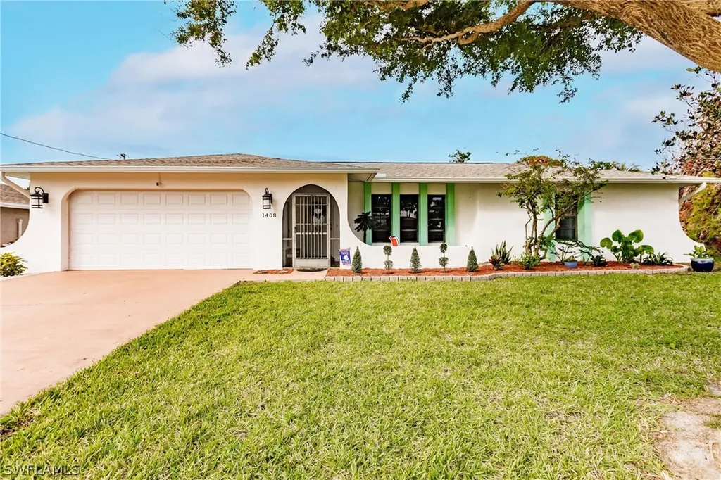 1408 SE 23rd Avenue Cape Coral FL 33990