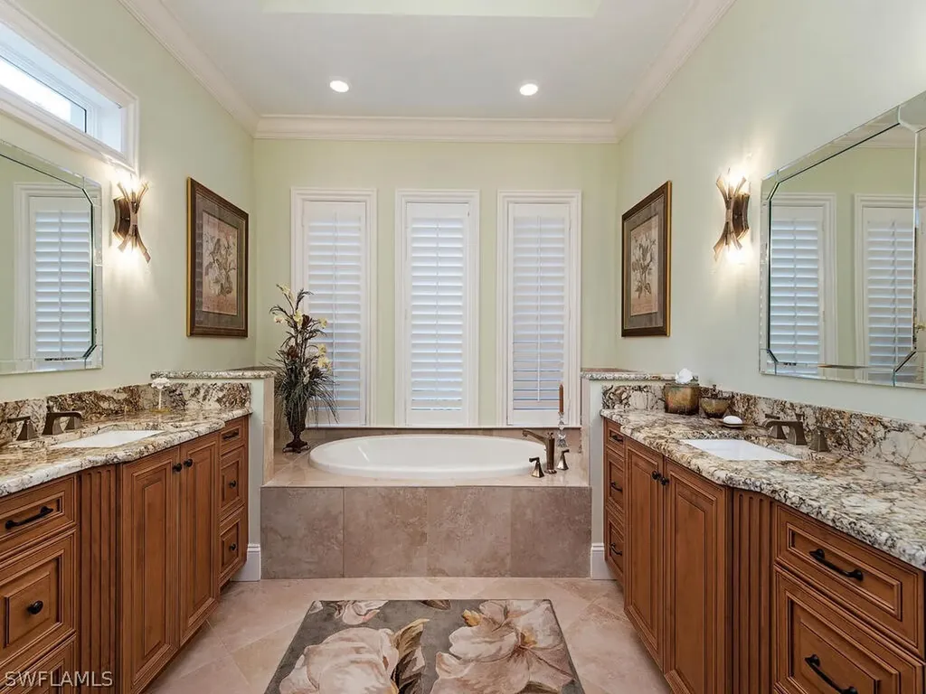 3105 Dahlia Way Naples FL 34105