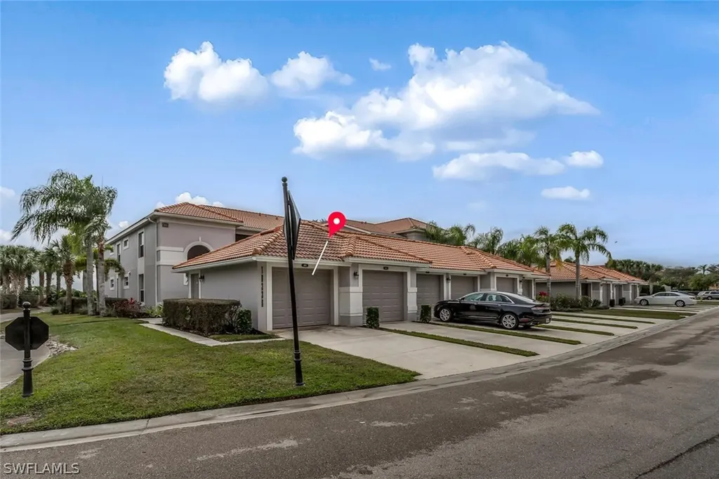 10330 Heritage Bay Boulevard Naples FL 34120