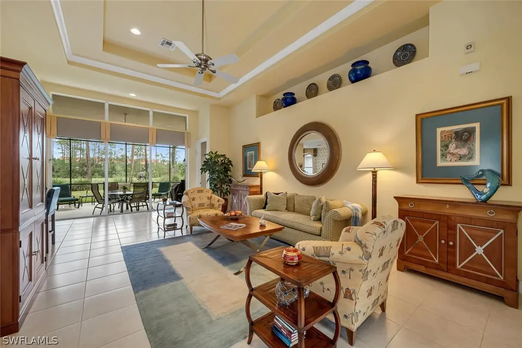 4772 Cerromar Drive Naples FL 34112