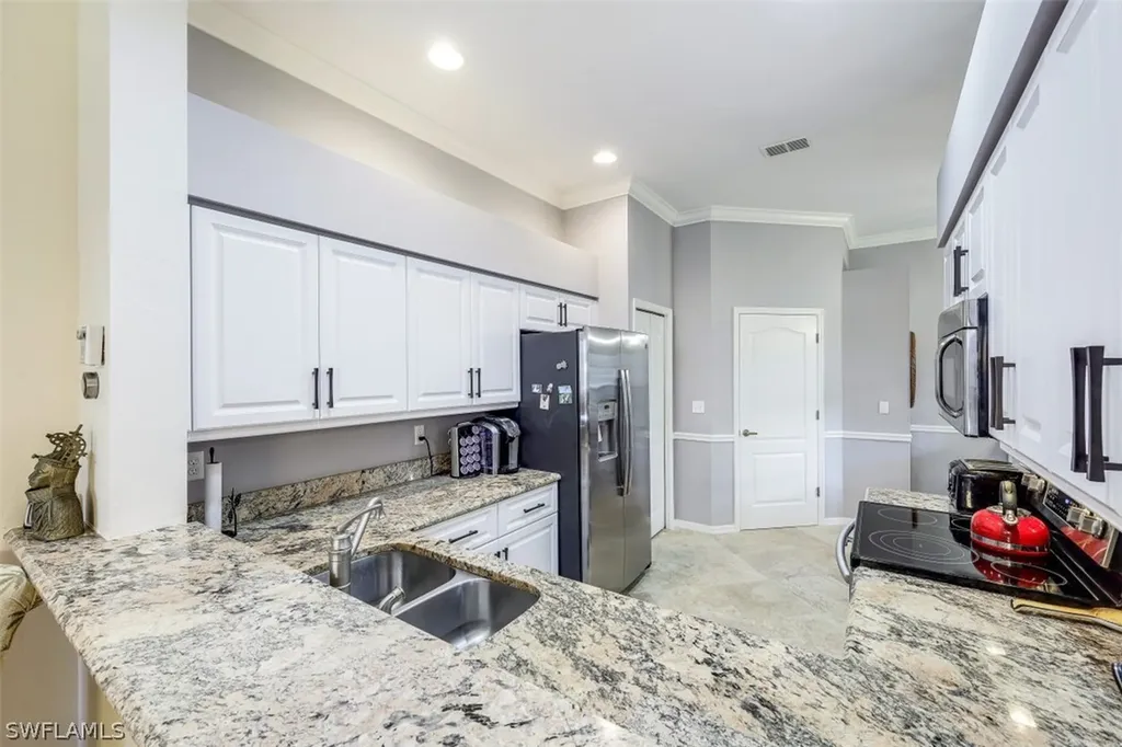 8755 Naples Heritage Drive Naples FL 34112
