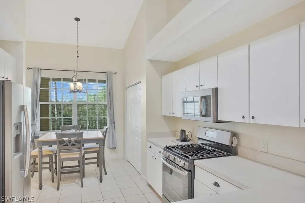 1886 Tarpon Bay Drive S Naples FL 34119