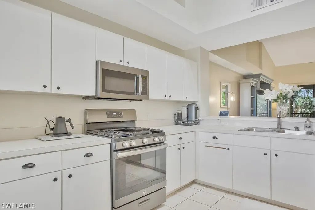 1886 Tarpon Bay Drive S Naples FL 34119