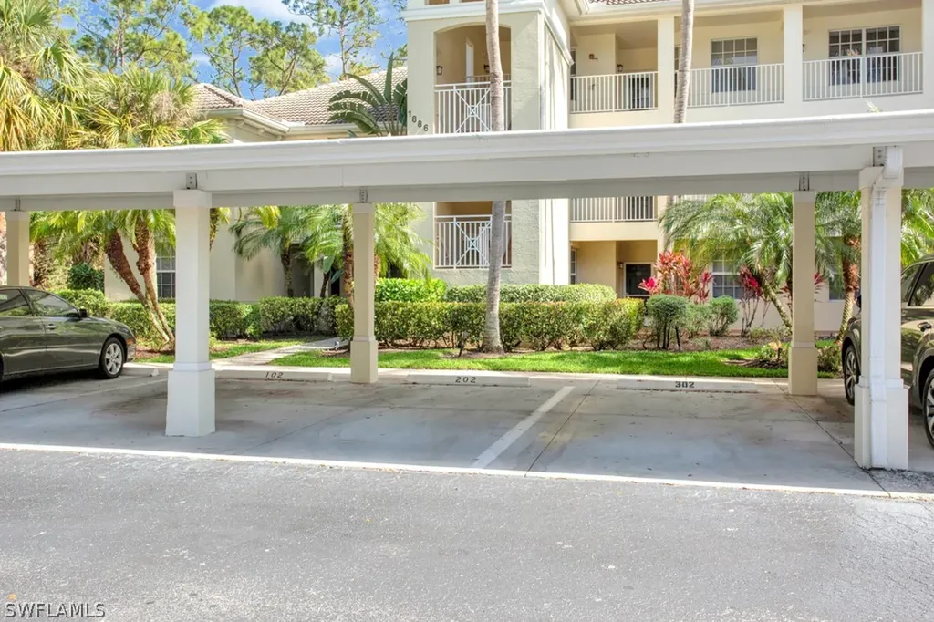 1886 Tarpon Bay Drive S Naples FL 34119