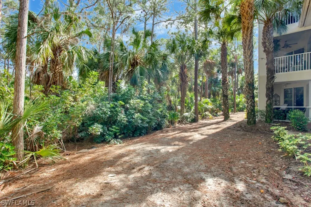 1886 Tarpon Bay Drive S Naples FL 34119