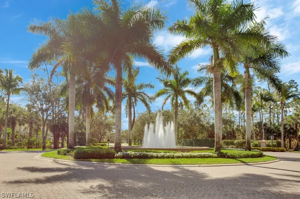 1886 Tarpon Bay Drive S Naples FL 34119