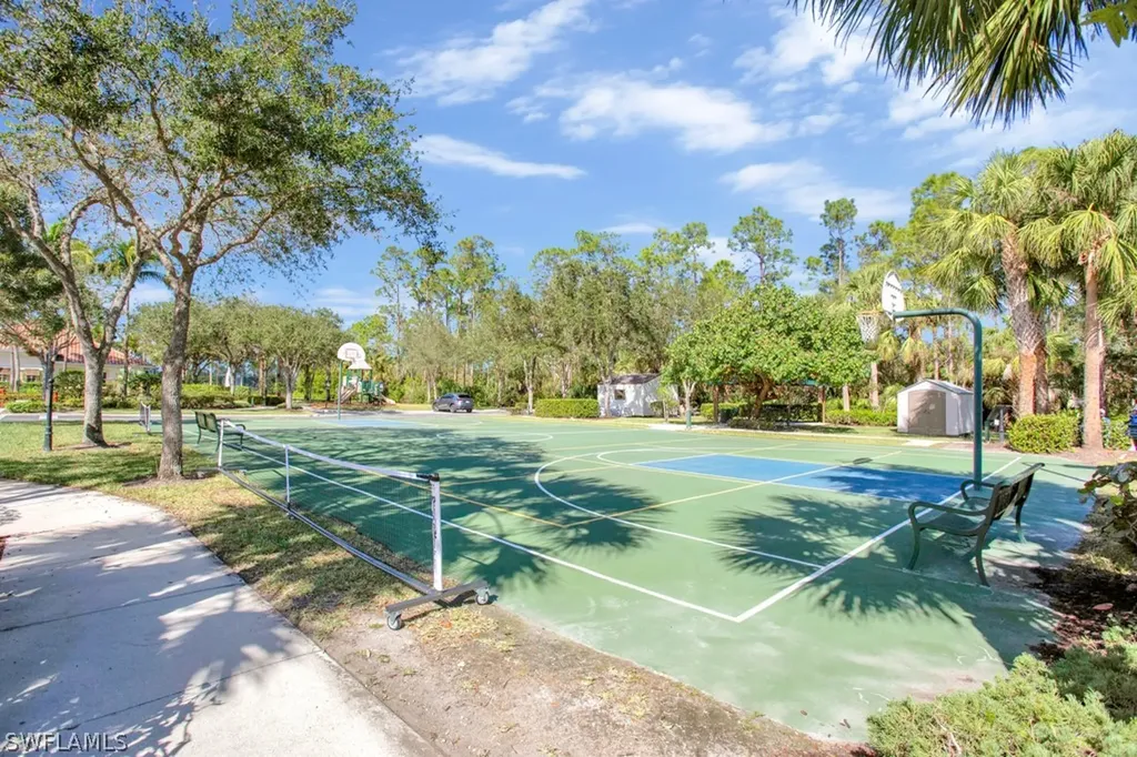 1886 Tarpon Bay Drive S Naples FL 34119