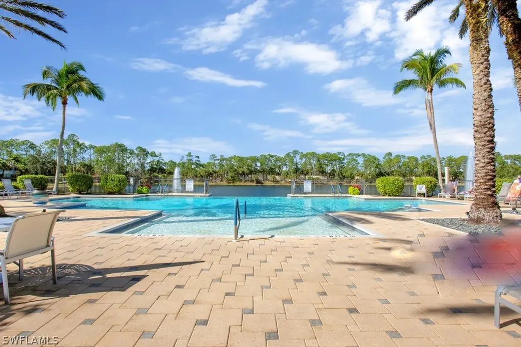 1886 Tarpon Bay Drive S Naples FL 34119