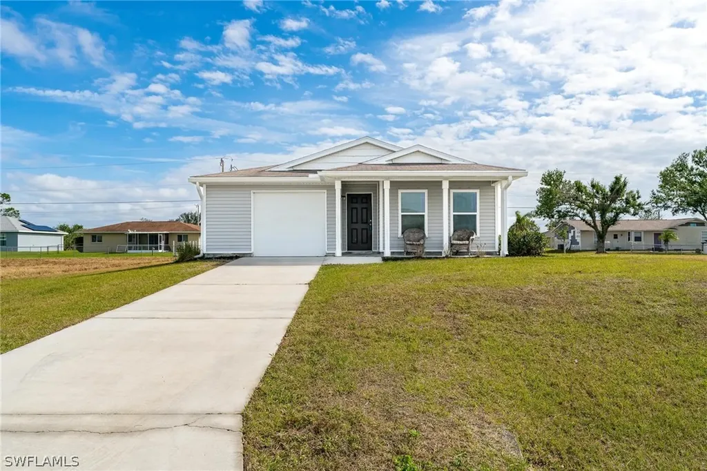 2201 NE 7th Avenue Cape Coral FL 33909