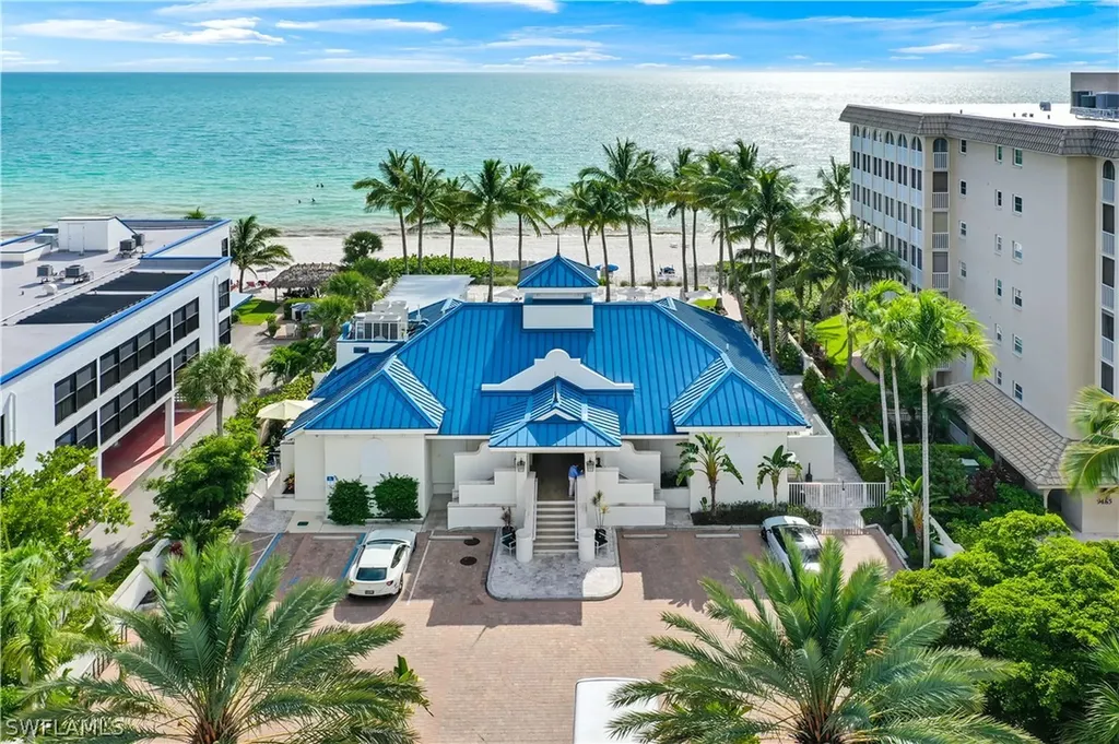275 Indies Way Naples FL 34110