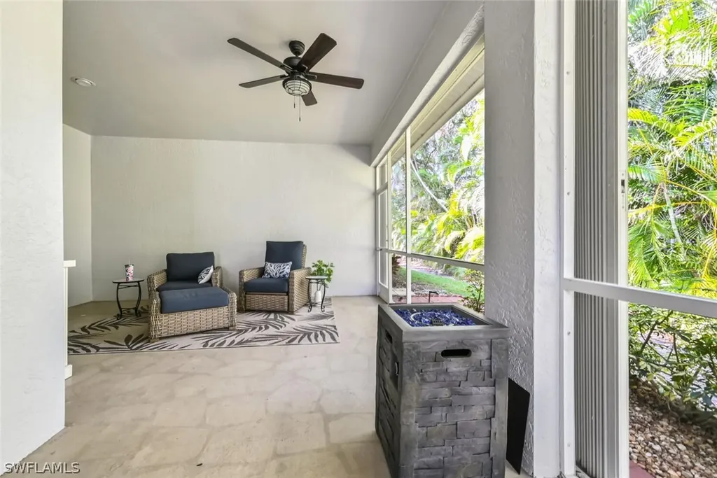607 Crossfield Circle Naples FL 34104