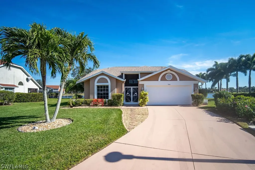 Naples FL, 704 Belville Boulevard