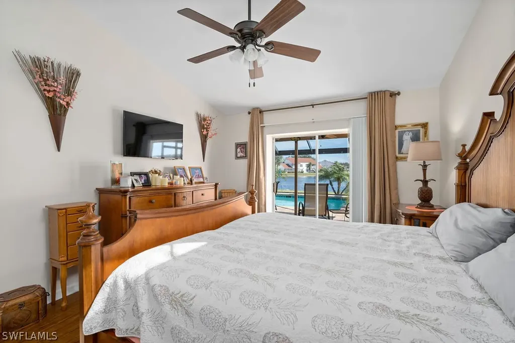 704 Belville Boulevard Naples FL 34104