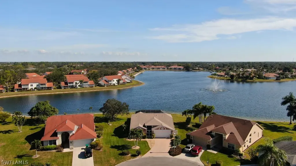 704 Belville Boulevard Naples FL 34104
