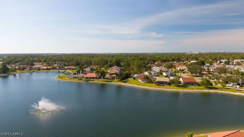 704 Belville Boulevard Naples FL 34104