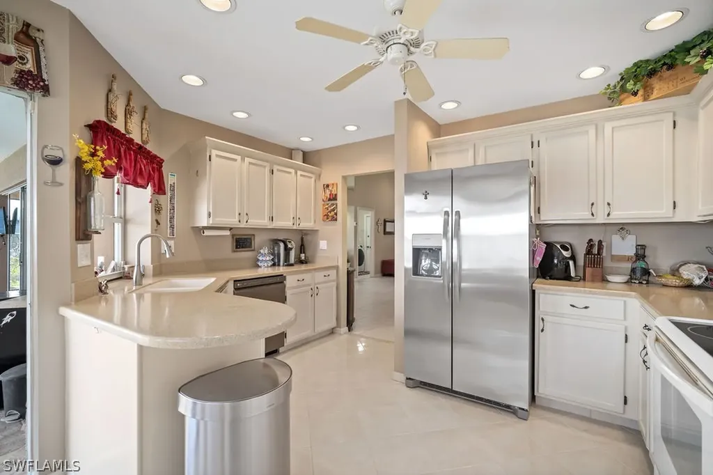 704 Belville Boulevard Naples FL 34104