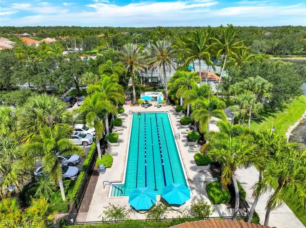 4334 Queen Elizabeth Way Naples FL 34119