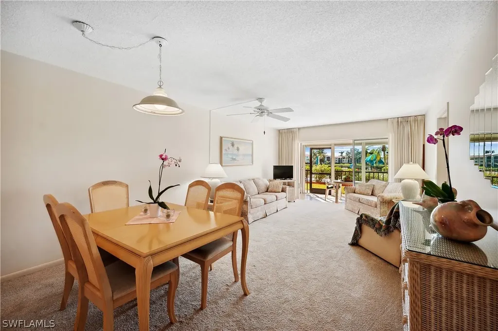 21 High Point Circle E Naples FL 34103