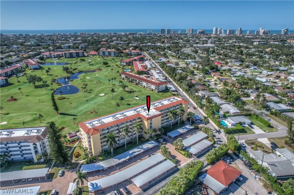 21 High Point Circle E Naples FL 34103