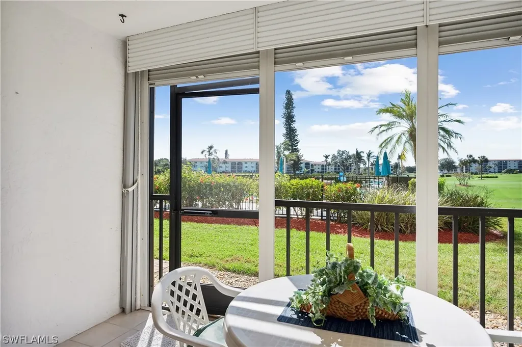 21 High Point Circle E Naples FL 34103
