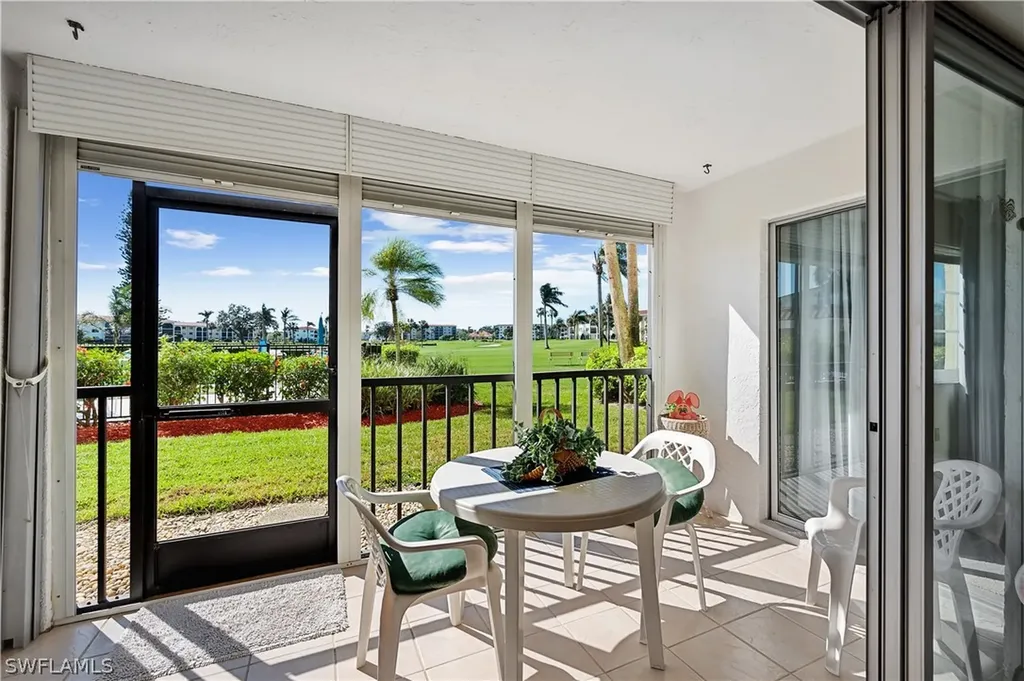 21 High Point Circle E Naples FL 34103