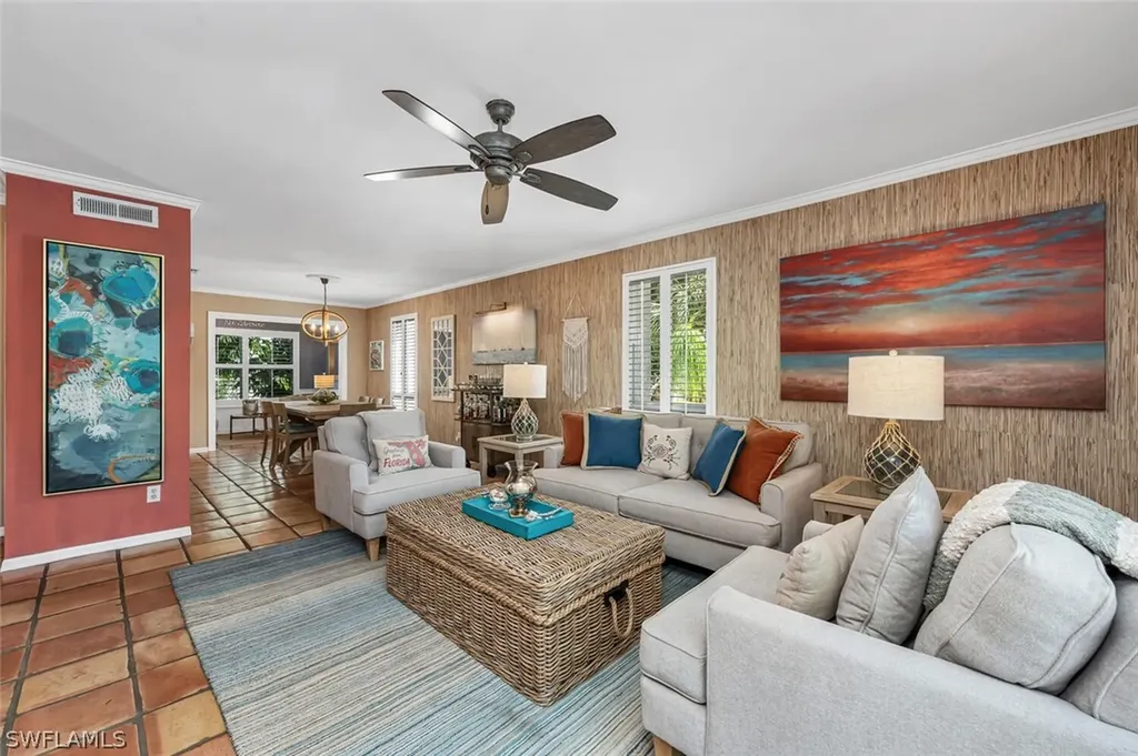 995 9th Avenue S Naples FL 34102