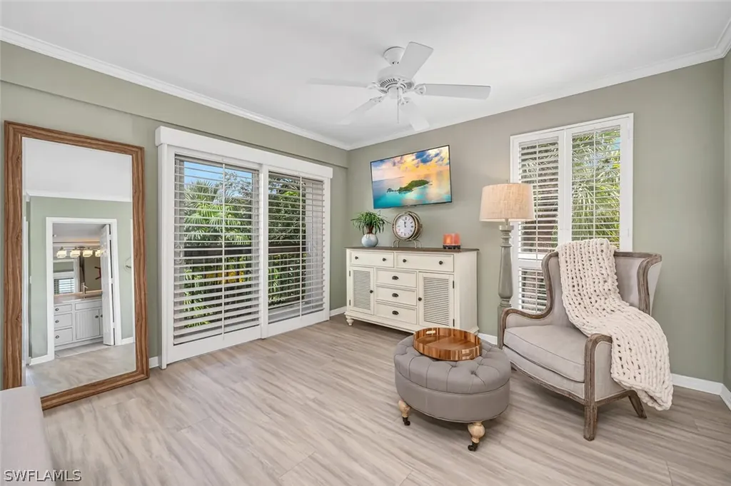 995 9th Avenue S Naples FL 34102