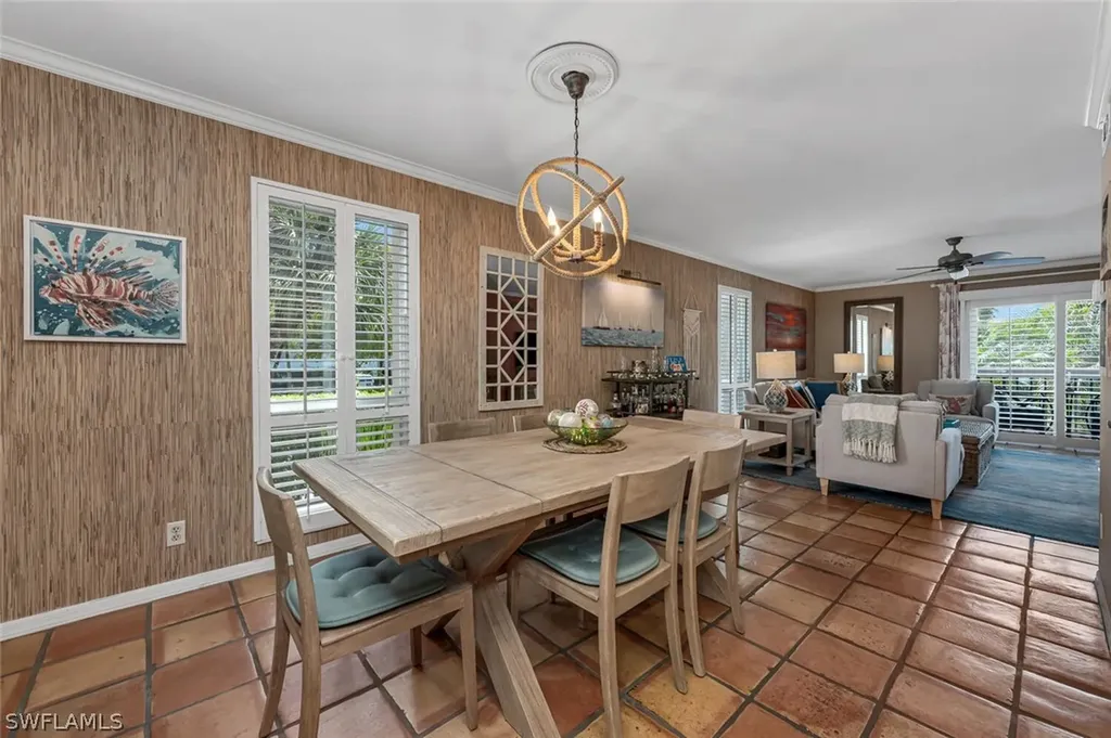 995 9th Avenue S Naples FL 34102