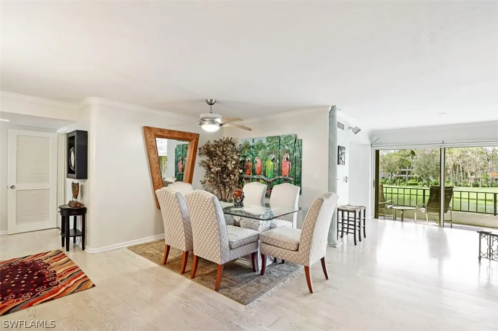102 Clubhouse Drive Naples FL 34105