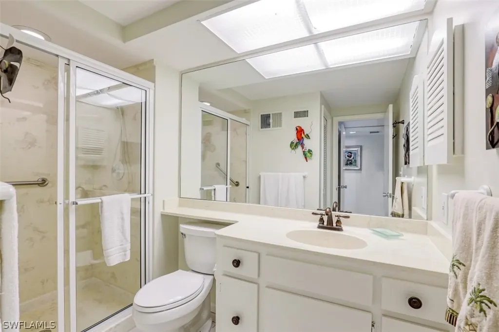 102 Clubhouse Drive Naples FL 34105