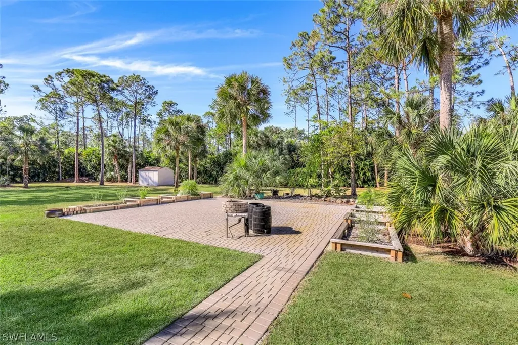 4040 1st Avenue SW Naples FL 34119