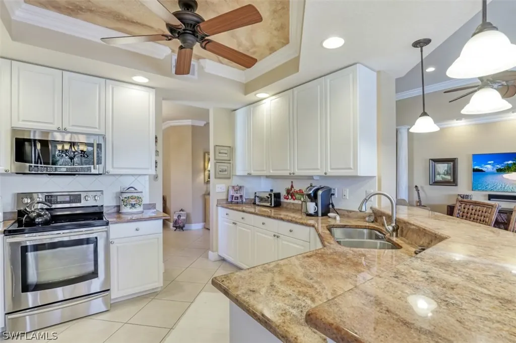 24381 Sandpiper Isle Way Bonita Springs FL 34134
