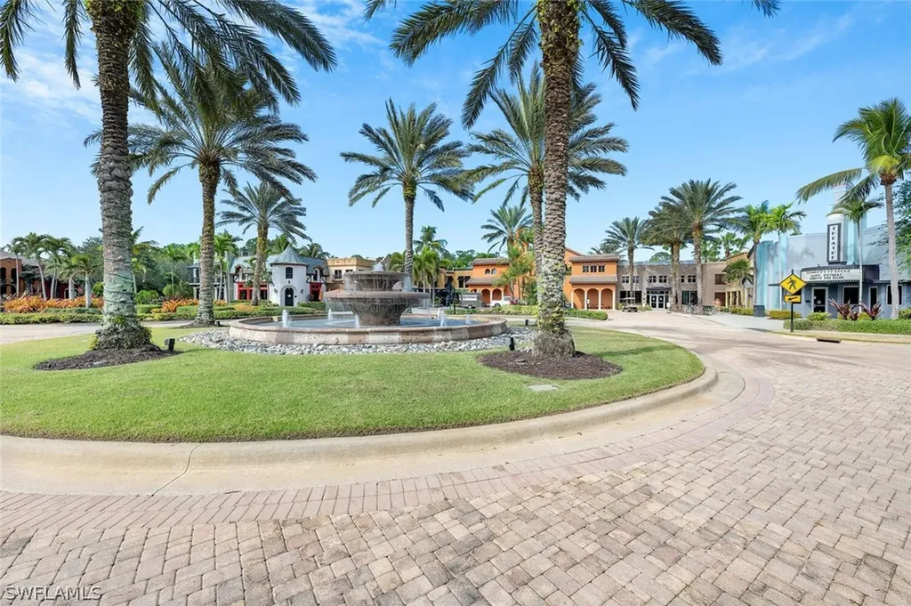 9066 Albion Lane N Naples FL 34113