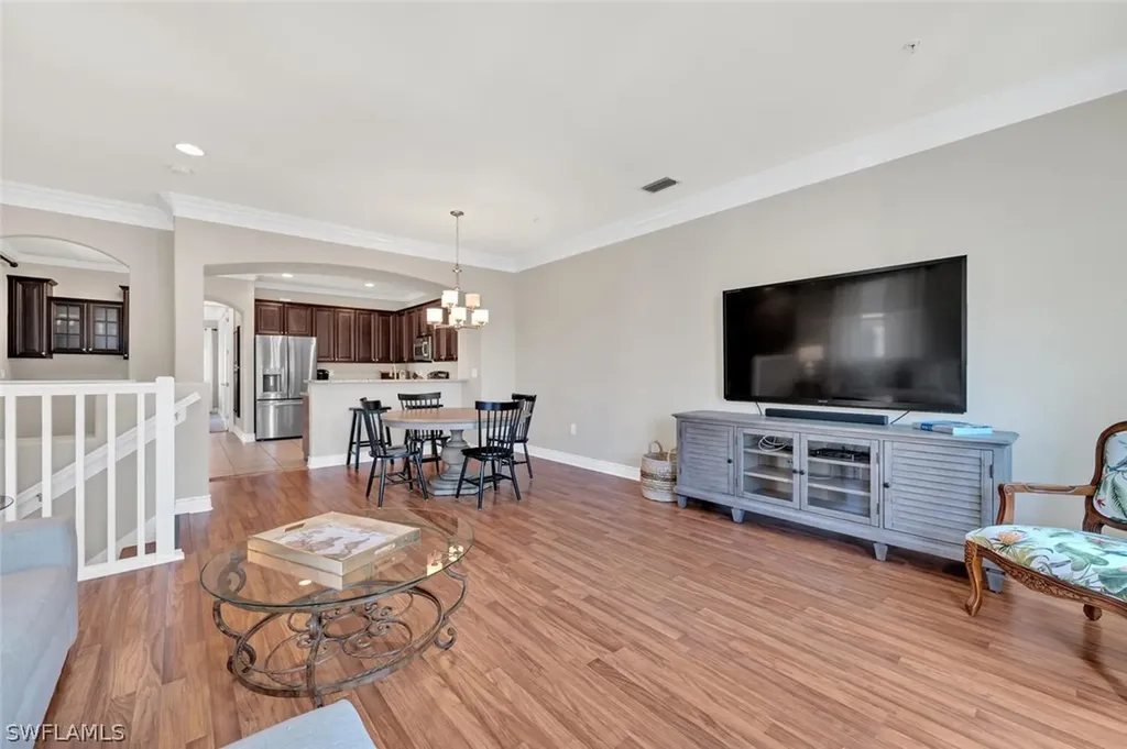 9066 Albion Lane N Naples FL 34113
