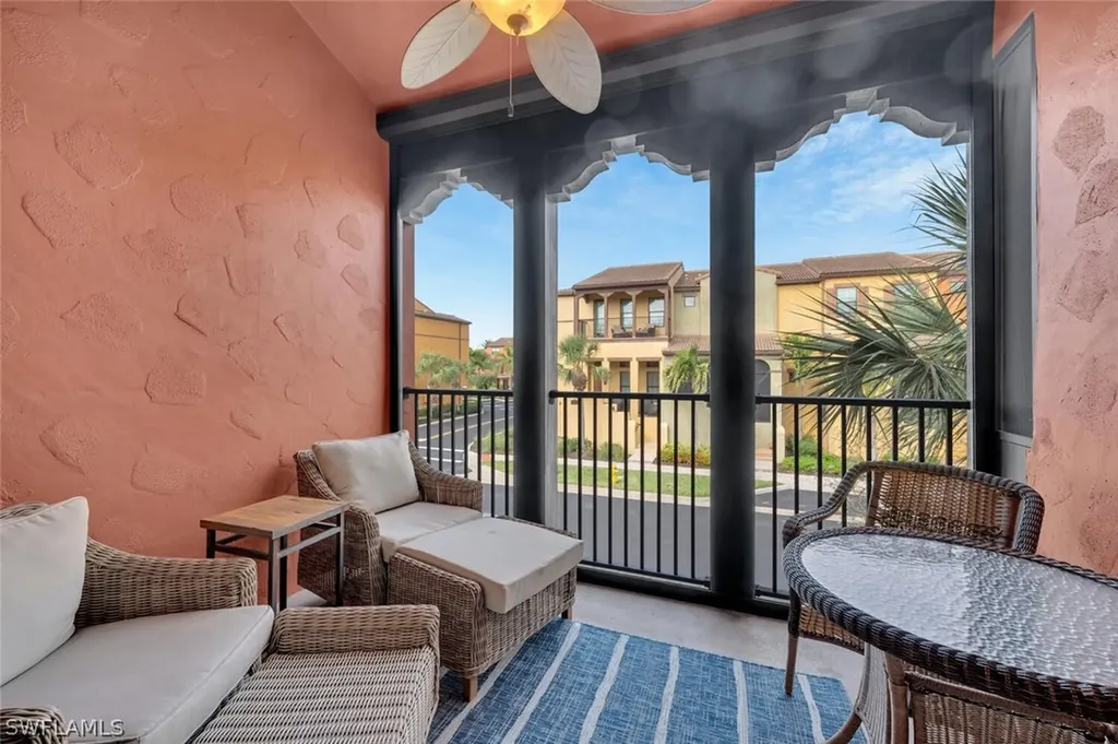 9066 Albion Lane N Naples FL 34113